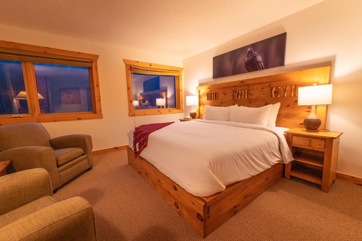 Mount Engadine Lodge Kananaskis Extérieur photo