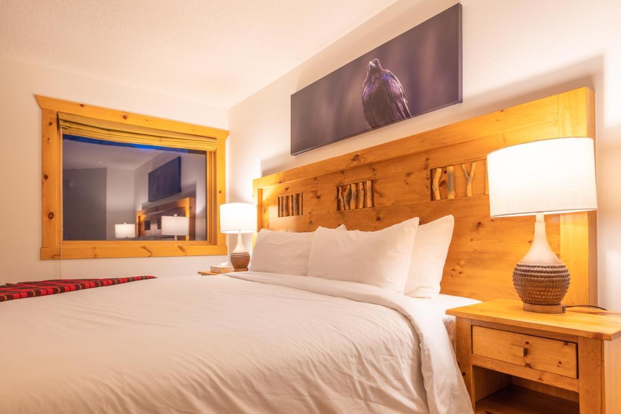 Mount Engadine Lodge Kananaskis Extérieur photo