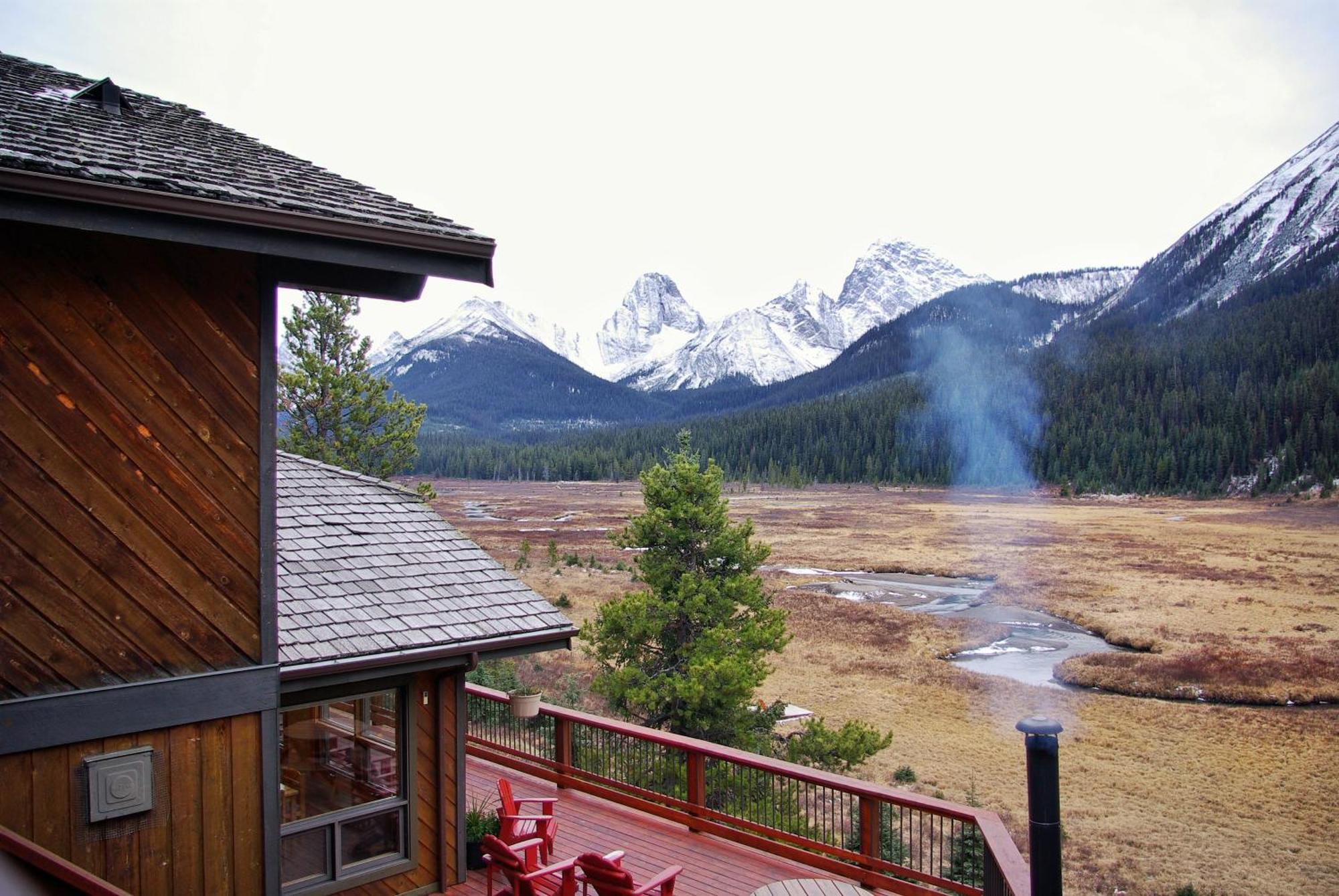 Mount Engadine Lodge Kananaskis Extérieur photo